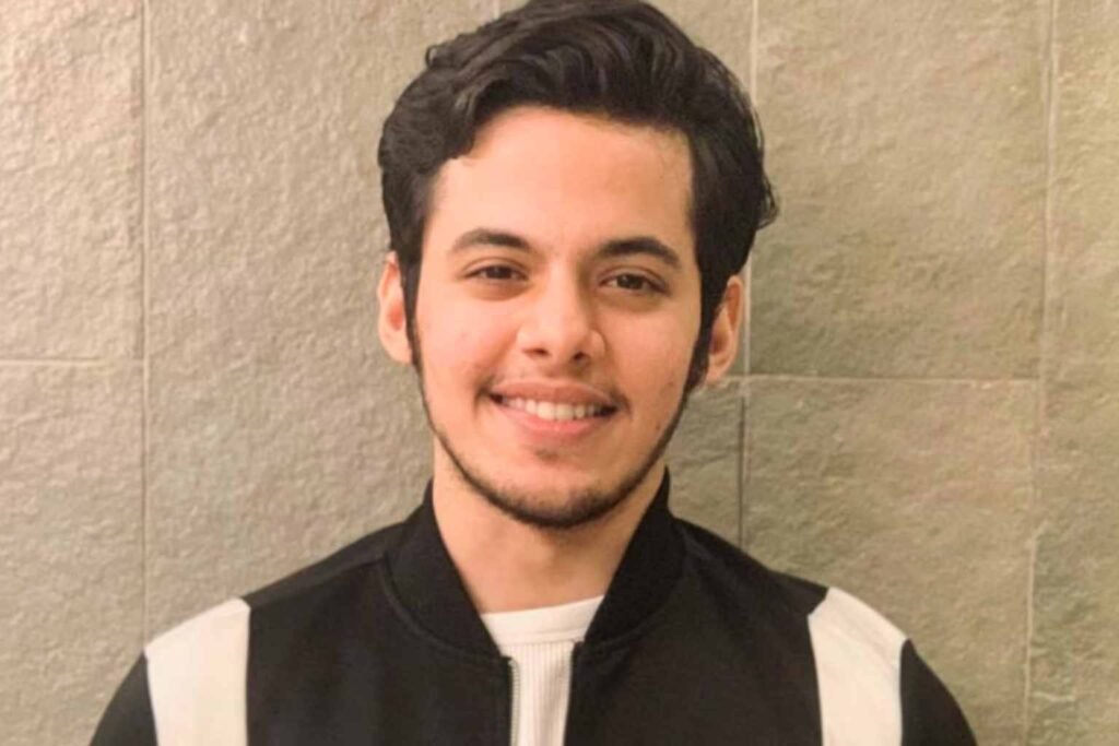 Darsheel Safary – Biography, Age, Height, Girlfriend, Family, Net Worth, Movies and Career darsheel safary