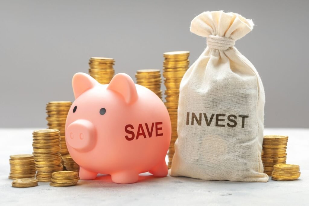 Smart Ways to Plan Your Monthly Savings for a Secure Future